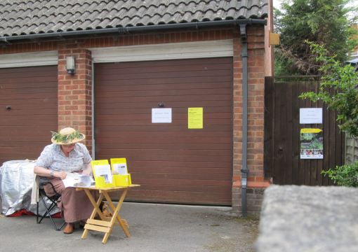 NGS Waiting for visitors